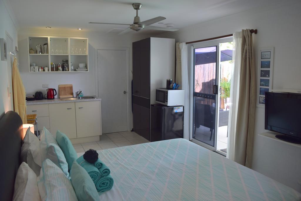South Pacific Bed & Breakfast Clifton Beach Exterior foto